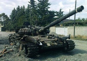T-72 Tank reportedly destroyed by Ukrainian forces in Snizhne, Ukraine, June 12, 2014. Source: Twitter.